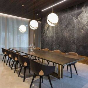 لوستر LEE BROOM